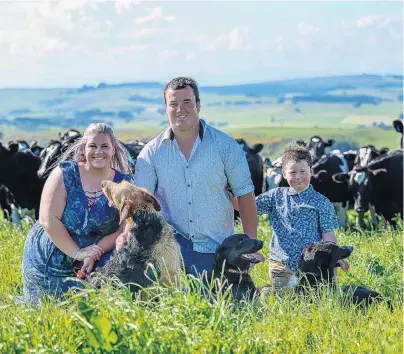  ?? PHOTO: ALICIA KEOWN PHOTOGRAPH­Y ?? Spreading the message . . . Steph and James Matheson with their nephew Bronson (7), whom they have adopted.