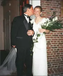  ?? Courtesy of family of Autumn Klein ?? Robert Ferrante and Autumn Klein on their wedding day in 2001.