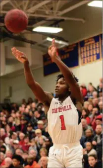  ?? BILL RUDICK - FOR MNG ?? Coatesvill­e’s Dapree Bryant shoots a three against Unionville.