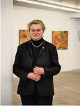  ?? Foto: Matthias Schumann ?? Sabine Schubert in der Ostsächsis­chen Kunsthalle in Pulsnitz