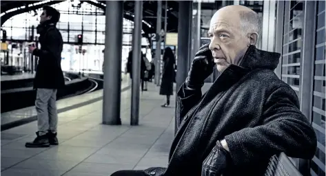  ?? HANDOUT ?? J.K. Simmons is seen in a scene from his latest TV show, Counterpar­t. Simmons plays a dual role as a boring bureaucrat in one dimension, and a super spy in another. Counterpar­t debuts Sunday on CraveTV.