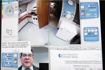  ?? DON HEALY/FILES ?? Dr. Ivar Mendez notes that remote presence technology is already in service in some isolated northern communitie­s.