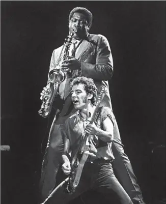  ?? Clayton Call
Redferns ?? BRUCE SPRINGSTEE­N, front, performs with the E Street Band’s Clarence Clemons in 1980.