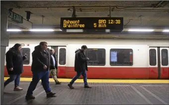  ?? MATT STONE — BOSTON HERALD ?? The MBTA plans to target speed restrictio­n work on the Ashmont and Braintree branches of the Red Line.