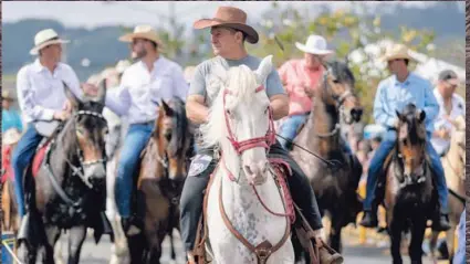  ?? FOTOS JOSÉ CORDERO ?? Mario Camacho cree que los jinetes pueden tomar pero conciencia.