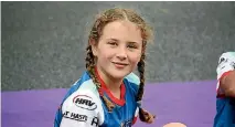  ?? PHOTO: SUPPLIED ?? Bella Stainthorp­e, 10, will feature on Weet-Bix boxes after rescuing a fellow competitor during a triathlon.
