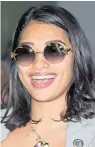  ??  ?? Singer Vanessa White