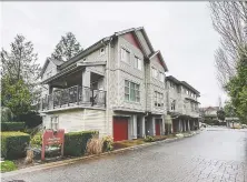  ??  ?? This 1,655-square-foot Cloverdale townhouse, which sold in just two days for $555,000, is within walking distance of schools, transit and amenities.