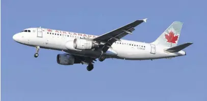  ?? REUTERS FILE ?? Air Canada is seeing a steady recovery in business travel demand although the rebound in overall air traffic has lagged that of the United States.