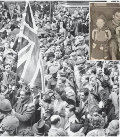  ?? ?? VE Day celebratio­ns in 1945, main picture