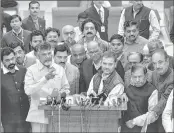  ??  ?? Andhra Pradesh CM N Chandrabab­u Naidu, Congress President Rahul Gandhi and other party leaders during a press conference.