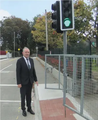  ??  ?? Cllr Tommy Byrne at the Sacred Heart