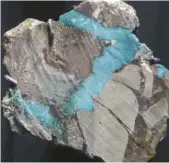  ?? STEVE VOYNICK ?? A fine matrix specimen of turquoise from Bisbee, Arizona, one of the classic southweste­rn turquoise sources.