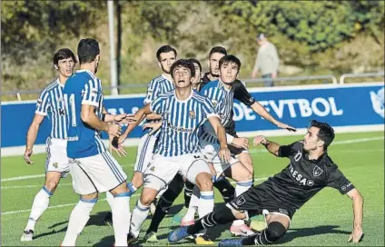  ?? FOTO: UNANUE ?? El Sanse quiere entrar en puestos de playoff Los de Alguacil buscarán esta noche la victoria ante el Leioa en Zubieta