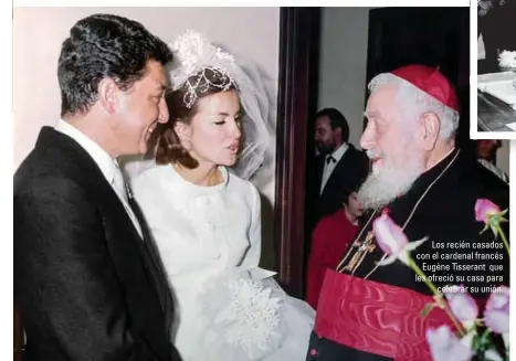  ??  ?? Los recién casados con el cardenal francés Eugène Tisserant que les ofreció su casa para celebrar su unión.