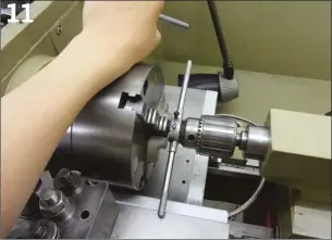  ??  ?? PHOTO 11: Threading the shaft, without using a tailstock die holder.
11
