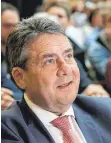  ?? FOTO: DPA ?? Sigmar Gabriel arbeitet künftig im Verwaltung­srat der deutsch-französisc­hen Zug-Allianz Siemens/Alstom.