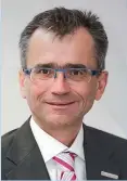 ??  ?? Dr. Peter Niedermose­r, Präsident der Ärztekamme­r für OÖ