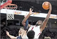  ?? NWA Democrat Gazette/SPENCER TIREY ?? Razorback Trey Thompson (1) gets a rebound against Samford during the second half Nov. 10 at Walton Arena in Fayettevil­le. Arkansas won 95-56.