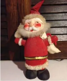  ?? SHARON MELNYCHUK ?? As a kid, Sharon Melnychuk gave her mom this Santa Claus. Decades later, her mom gave it back to her because she knew how much Sharon liked it.