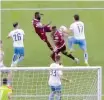  ?? SKY ?? Il “mani” di Immobile a Torino