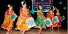  ??  ?? Tamil Day Performanc­e