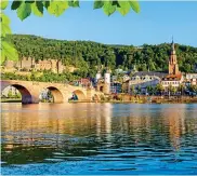  ?? ?? ROMANTIC: Heidelberg on the Neckar river