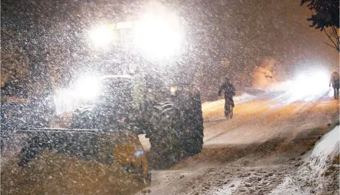  ?? FOTO: ROLF ØHMAN ?? Store mengder snø er underveis på Østlandet.