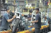  ?? MINT/FILE ?? The pace of growth is fastest in 250cc350cc bikes segment, popularise­d by Royal Enfield’s Classic 350 and Bullet 350