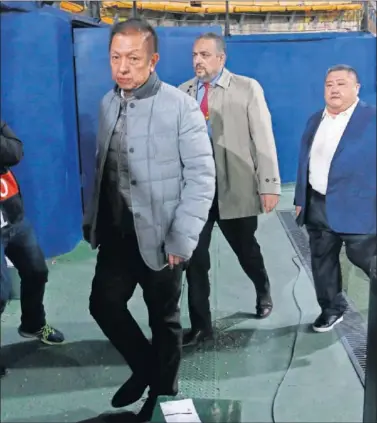  ??  ?? Peter Lim, en una imagen de archivo de un partido que presenció del Valencia en Vila-real.