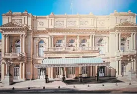  ?? ?? Teatro Colón. Dos de los arquitecto­s italianos murieron jóvenes.