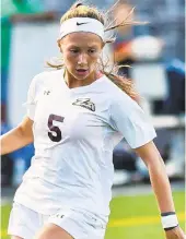  ?? APRIL GAMIZ/THE MORNING CALL ?? Whitehall’s Kate Bonshak is the reigning Eastern Pennsylvan­ia Conference MVP and a two-time all-state selection.