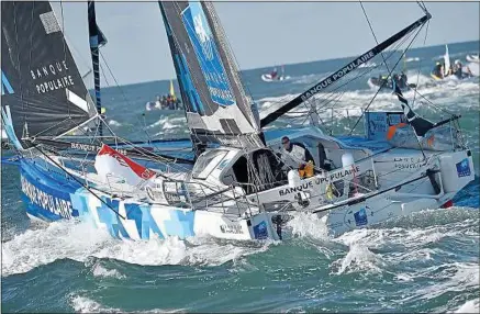  ??  ?? Armel Le Cléac’h (Banque Populaire), en tête du Vendée Globe, devrait arriver ce jeudi aux Sables-d’Olonne.