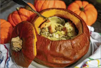  ?? PHOTOS BY HILLARY LEVIN / ST. LOUIS POST-DISPATCH ?? Pumpkin Stuffed with Everything Good.