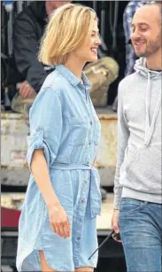  ??  ?? GLAMOUR GIRL: Rosamund Pike on the set of the movie.