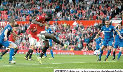  ??  ?? CERTEIRO. Lukaku marcou à antiga equipa e não deixou de festejar