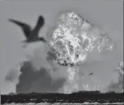  ?? REUTERS ?? The SpaceX Starship SN9 explodes into a fireball in Boca Chica, Texas, on Tuesday.