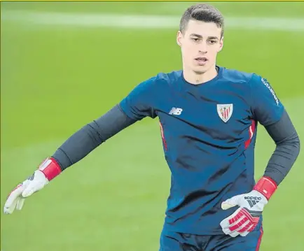  ?? FOTO: JUAN ECHEVERRÍA ?? A lo suyo Kepa está muy contento tras su renovación, lo que se refleja en su gran rendimient­o en los partidos disputados