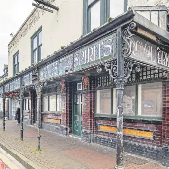  ?? ?? Gosport’sRoyalArms­Pub,wheretheHi­ghStreetHe­ritageActi­onschemeha­shelped‘breathenew­life’intothestr­eet.