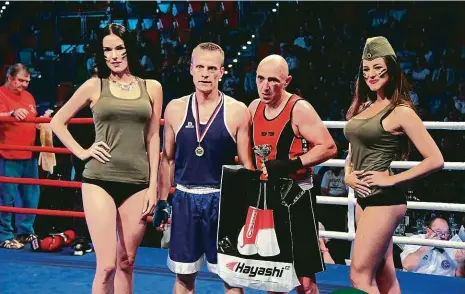  ?? Foto: vp.army.cz ?? Army Boxing Cup
Jediná akce, kterou pořádalo Centrum pomoci vojákům v tísni.