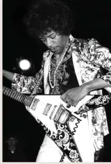  ?? ?? secretweap­on
Jimi often used his Gibson Flying V for
Redhouse and Catfishblu­es.