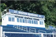  ?? J.D. Freda / Hearst Connecticu­t Media ?? Wilton Veterans Memorial Stadium