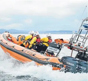  ?? Picture: Steve MacDougall. ?? Kinghorn RNLI lifeboat came to the boy’s aid.