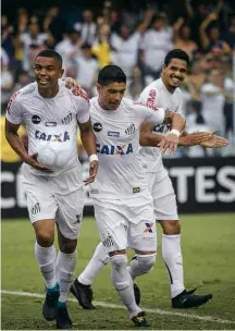  ?? Flavio Hopp/RAW Image ?? David Braz comemora gol lembrando filha que vai nascer BRASILEIRO