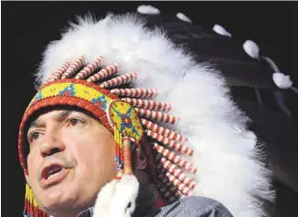  ?? MARK TAYLOR LA PRESSE CANADIENNE ?? Le chef de l’Assemblée des Premières Nations, Perry Bellegarde, soutient que les autochtone­s doivent collaborer avec les autres Canadiens pour trouver des solutions à la discrimina­tion.