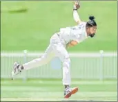  ?? GETTY IMAGES ?? Mohammed Siraj led India’s breakthrou­gh in the ongoing tour of Australia.
But he grew up playing tennis ball cricket and first held a real cricket ball only five years ago.