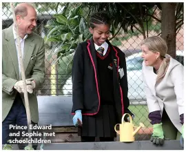  ??  ?? Prince Edward and Sophie met schoolchil­dren