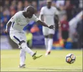  ??  ?? Kante scored the winner for Chelsea against Leicester yesterday