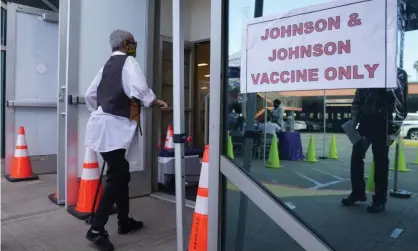  ?? Photograph: Damian Dovarganes/AP ?? A vaccinatio­n centre offering the Johnson & Johnson vaccine earlier this month in Los Angeles.