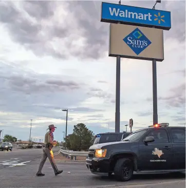  ??  ?? No hay una fecha precisa para la reapertura de la tienda Walmart 2201